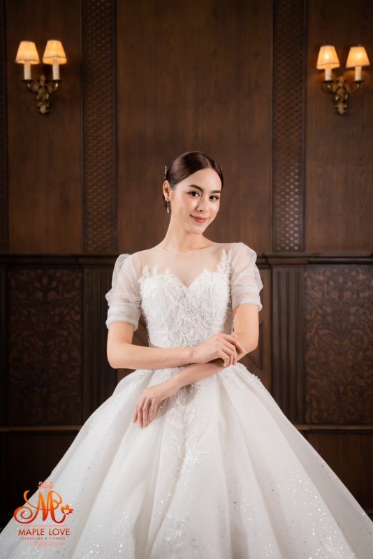 Wedding photo of ถ่ายแบบ and พีพี ปุญญ์ปรีดี คุ้มพร้อม รอดสวาสดิ์
